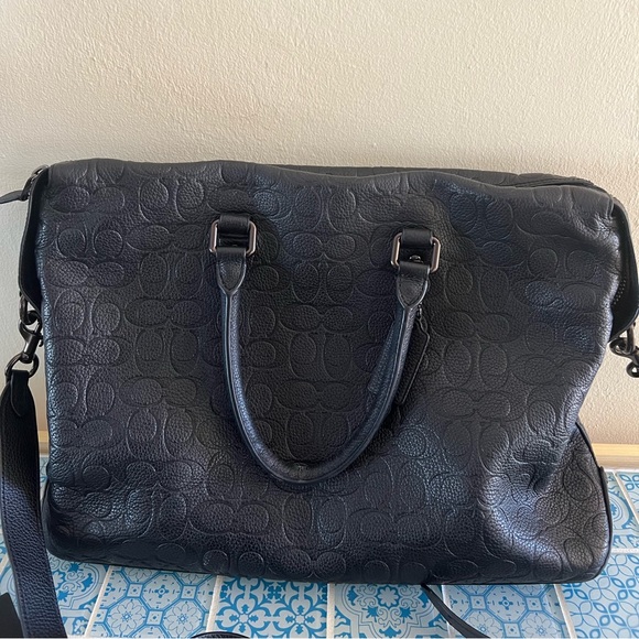 Coach Brief - Unisex in Black Signature - Picture 1 of 7